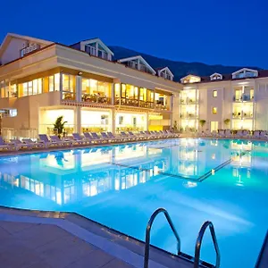 Hotel Aes Club