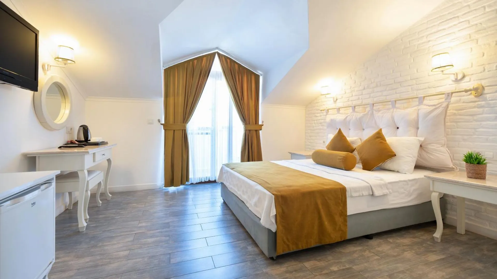 Ata Lagoon Beach Hotel Oludeniz