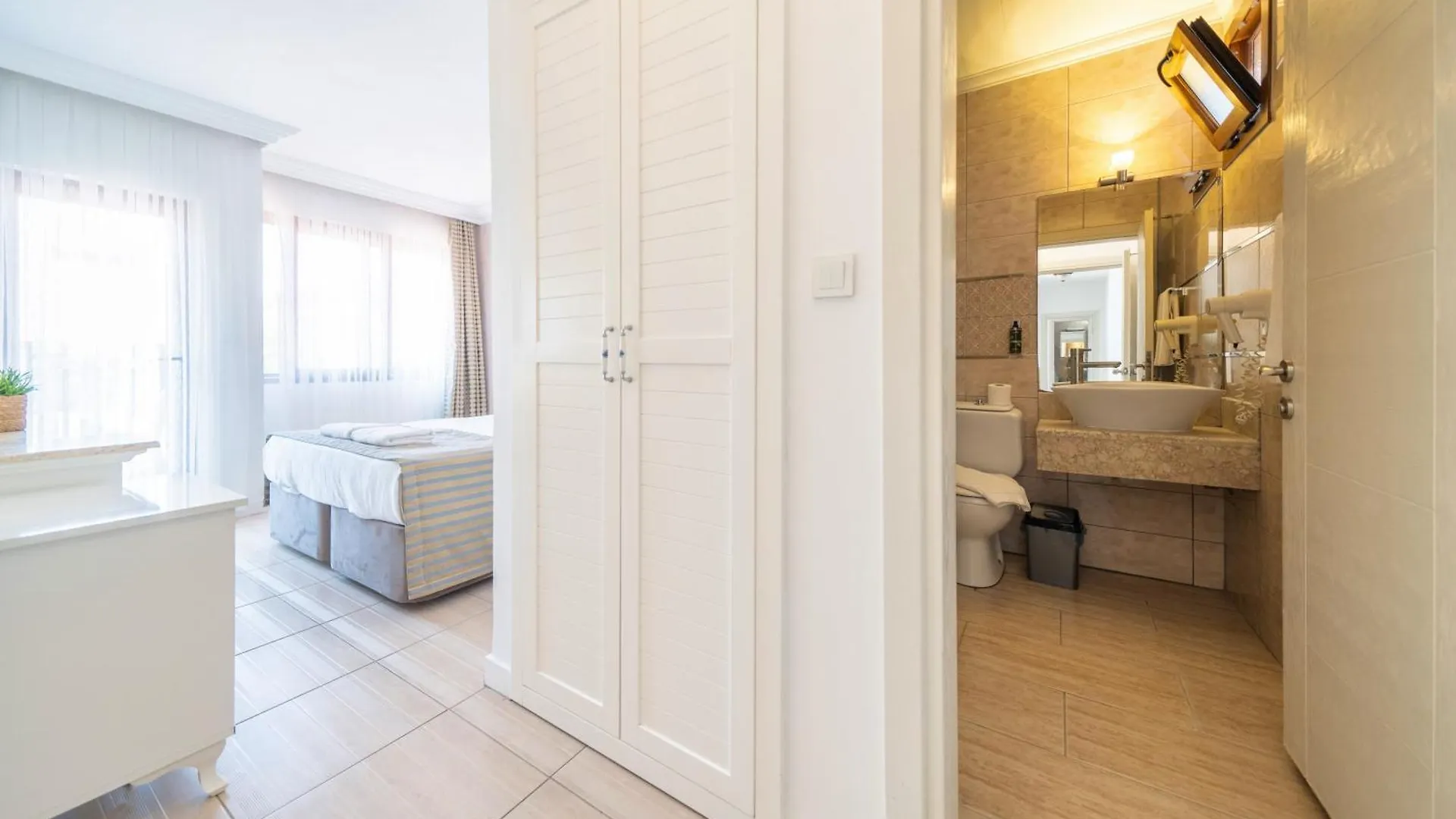 Ata Lagoon Beach Hotel Oludeniz