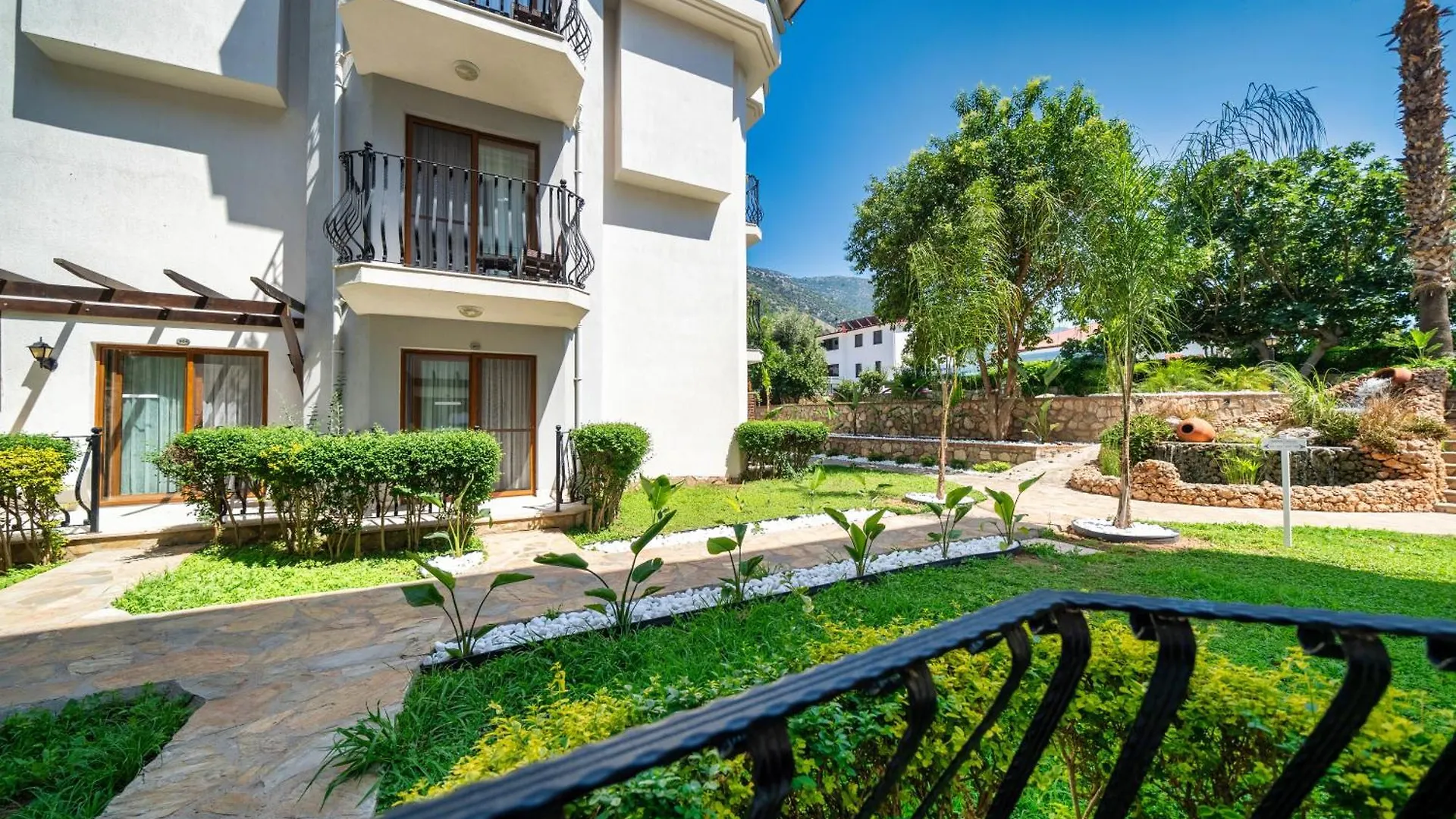 אולודניץ Ata Lagoon Beach Hotel